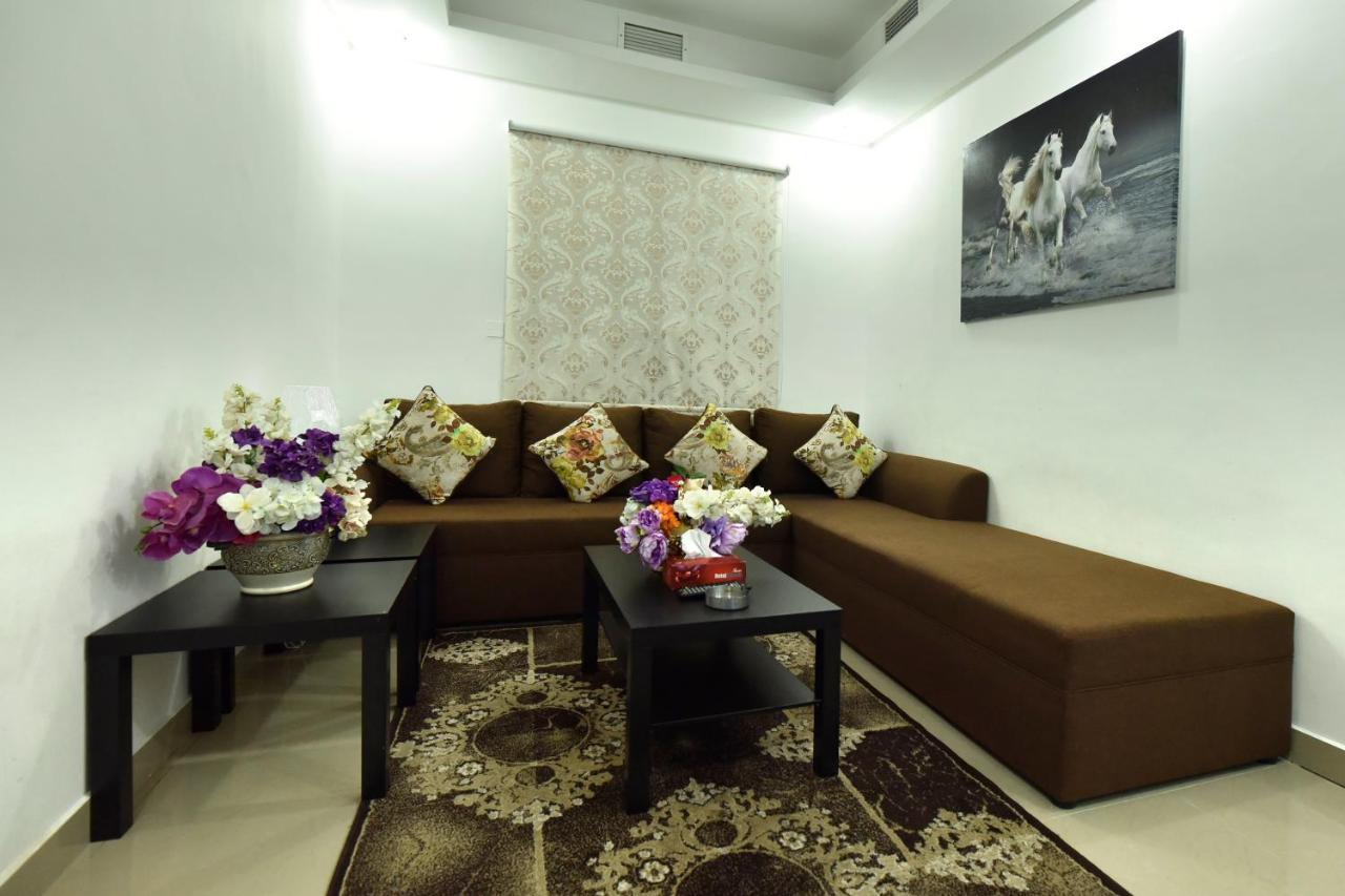 Heidelberg Apartment Kuwait City Exterior foto